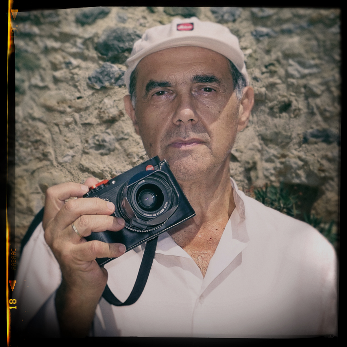 12OOx12OO 2 portrait L1024569